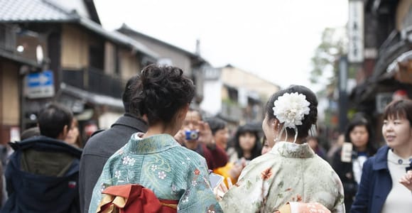 Gion: Myths, Geisha & Kyoto’s Thousand-Year Story