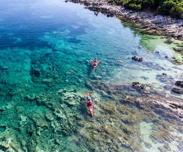 Lefkada: Blue Cave Kayak Tour with a Taste of Greece