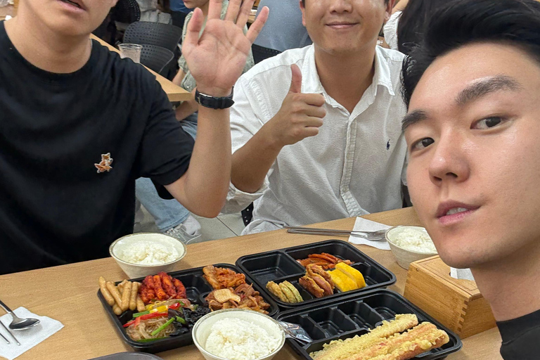 Seoul: Private Guided Tour with Custom Itinerary