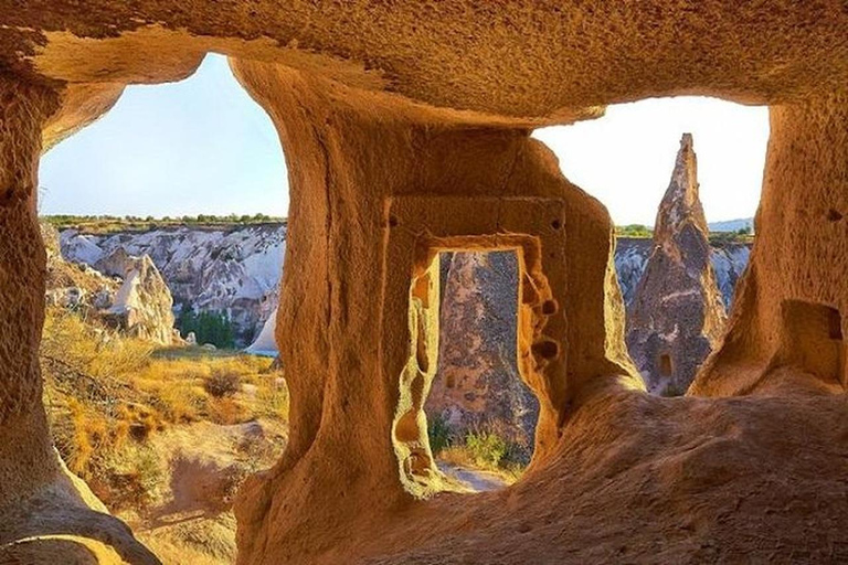 Cappadocië :Rode tour Entreebewijzen en lunch inbegrepen