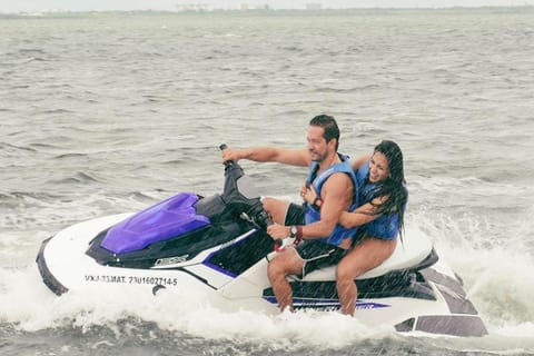 Cancun: Jet Ski Ride Through the Lagoon with dock fee