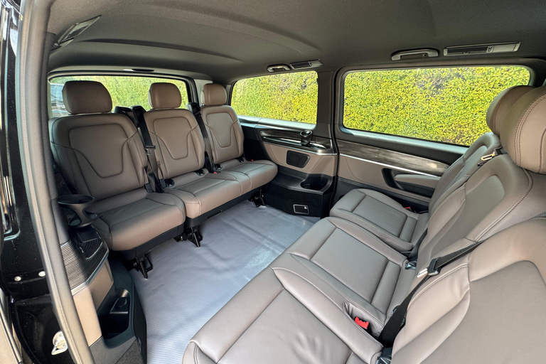 迪拜私人单程接送往返迪拜机场 (DXB)从阿尔巴沙、码头、朱美拉棕榈岛、JLT 前往 DXB 机场