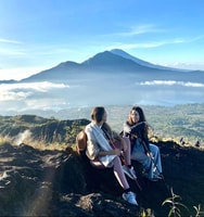 Bali, Mount Batur Sunrise Wanderung mit Frühstück und heißer Frühling - Housity