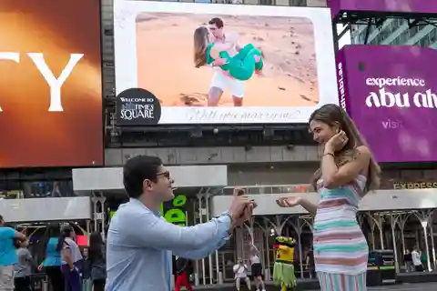 New York City or Brooklyn: Photoshoot in Iconic Locations