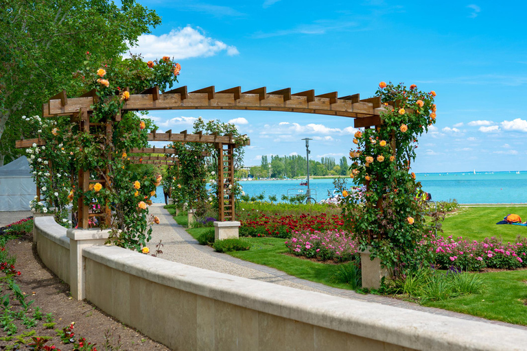 From Budapest: Lake Balaton & Tihany Day Trip with Esztergom