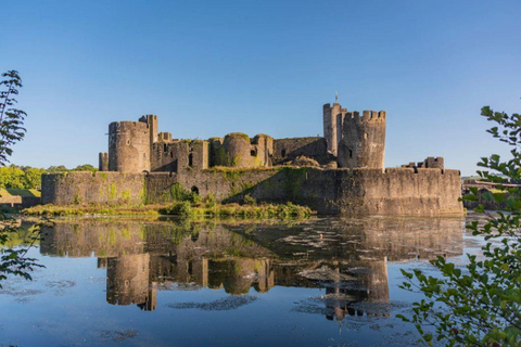 From Bristol: Mountains & Castles of Wales Day Tour