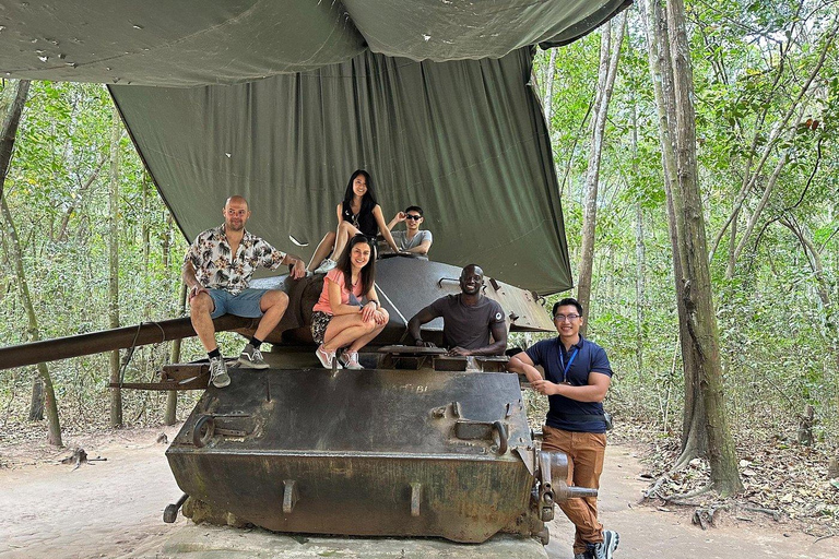 HCM City: Black Virgin Mountain, Cao Dai temple & Cu Chi Private Tour & Private Car & Guide