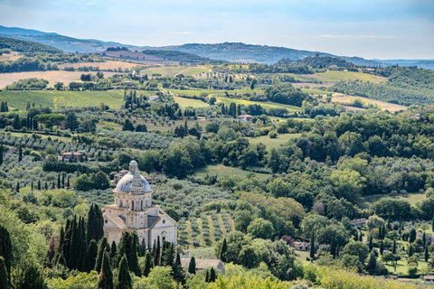 Rome: Tuscany Day Trip with Vineyard Lunch and Wine Tasting Rome: Pienza & Civita di Bagnoregio with Lunch & Wine