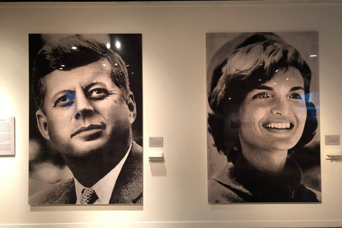 Dallas: Guided City Tour with Deep Ellum & JFK Memorial Dallas & Deep Ellum: Public