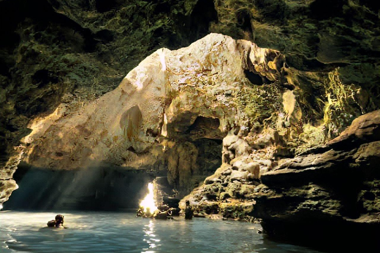 Yogyakarta : Jomblang cave &amp; Pindul cave Guided trip