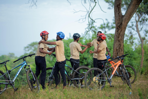 Tour guidato in bicicletta nella località di Landevor ad ArushaTour guidato in bici nella località di Landevor ad Arusha
