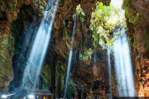 Da Nang: Tour delle colline di BaNa, del ponte d&#039;oro e della montagna di marmoTour privato senza pranzo a buffet