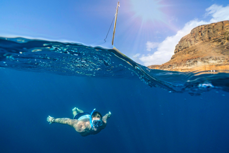 Gran Canaria: Catamaran tour with lunch on unspoiled beaches