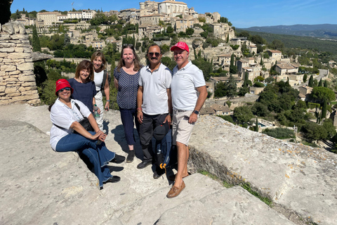 Marseille: Luberon Villages and Market Day Tour