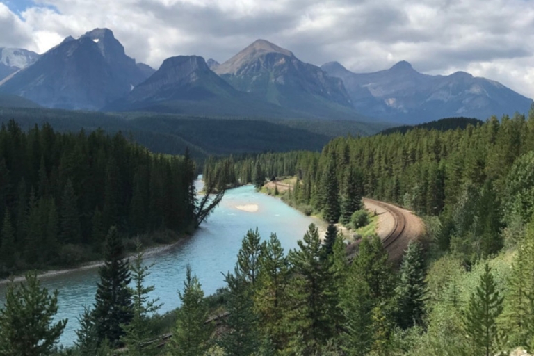 Moraine Lake: Shuttle transfer from Banff or Canmore Banff Pick-up