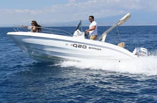 Bootstour an der Amalfiküste ab Sorrent oder Capri-Positano-Neapel