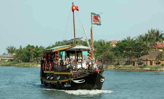 mỹ sơn fullday tour cookery cruise