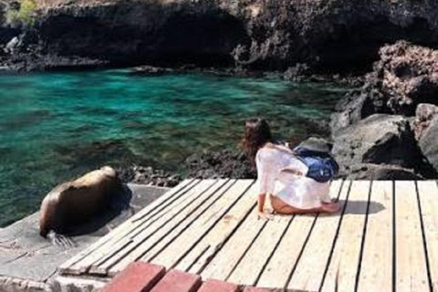 SanCristóbal: Interpretation Center, Tijeretas & CarolaBeach