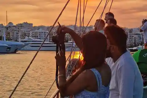 From Athens: Agistri, Moni & Aegina Day Cruise with Swimming
