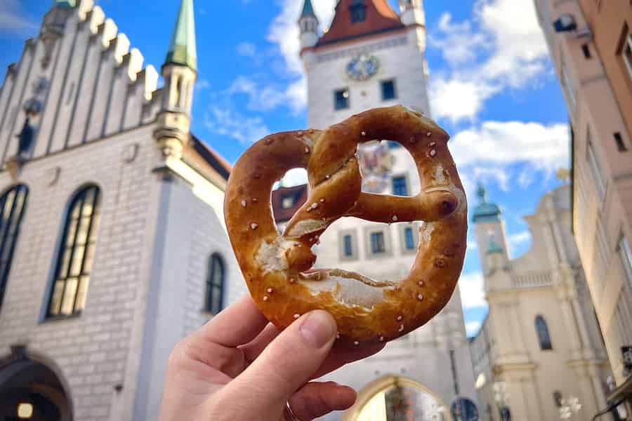 München: Altstadt-Foodtour mit über 10 Verkostungen, Bier und Brezel. Foto: GetYourGuide München: Altstadt-Foodtour mit über 10 Verkostungen, Bier und Brezel. Foto: GetYourGuide