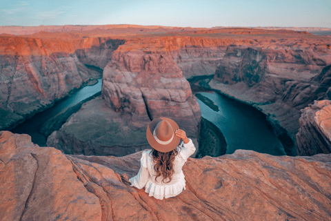 From Phoenix: Small Group Antelope Canyon Day Tour