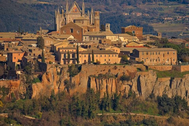 Private Day Trip from Rome: Orvieto & Civita di Bagnoregio