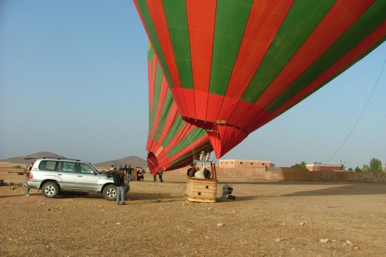 Marrakech : vol privé en montgolfière avec petit-déjeuner