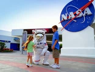 Kennedy Space Center: Ultimate Space Experience Kennedy Space Center: Ultimate Space Experience