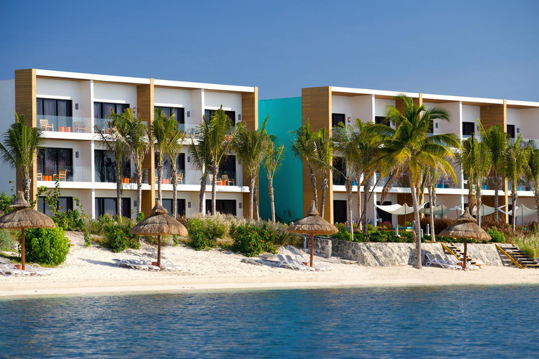 Prywatny transfer z lotniska CUN do Club Med Cancún