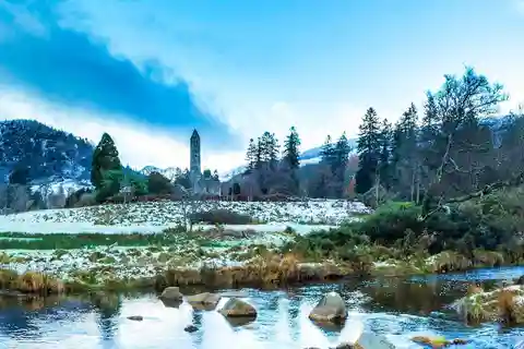 (Noël matin) Visite d'une demi-journée de Glendalough au départ de Dublin