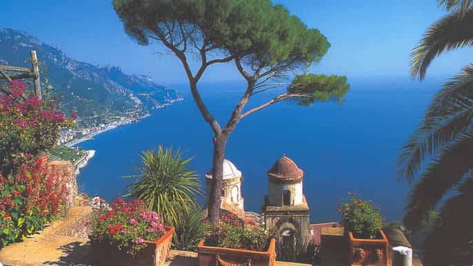 excursão panorâmica de um dia a costa amalfitana de carro de sorrento