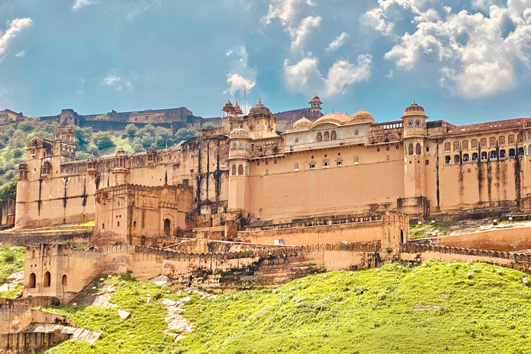 Jaipur : Visite d&#039;une jounée touristique en voiture AC avec guide