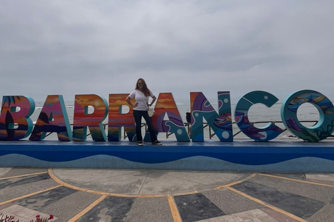 Lima: Private Tour of Barranco, La Herradura, and the Pachacámac Sanctuary