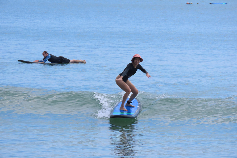 Uluwatu:Catch Your First Wave With Professional Surf Coaches