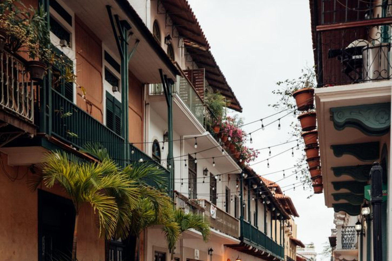 Panama City: Casco Antiguo Food Walking Tour