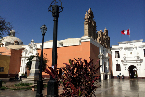 Trujillo : Walking tour of the city Trujillo : Pedestrian tour through the city of Trujillo