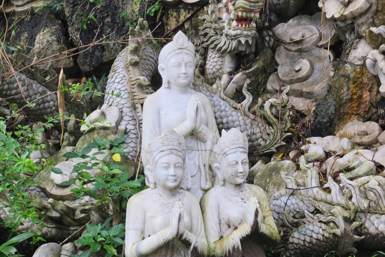 Da Nang : montagne de marbre, pont du Dragon, plage en moto