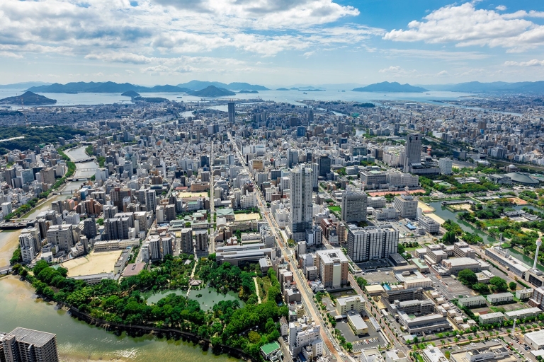Hiroshima: HelikoptercruiseHiroshima Prefectuur Tour / met TRF