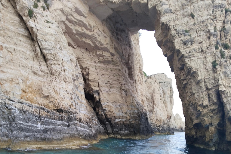 Zakynthos: Turtle Spotting, Marathonísi & Keri Caves Cruise