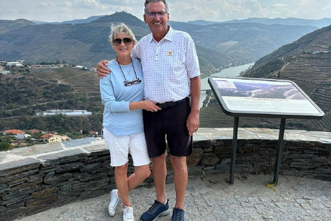 Porto to Douro w/stop Amarante-Régua-Lamego-Vila Real-Pinhão 2 STOPS