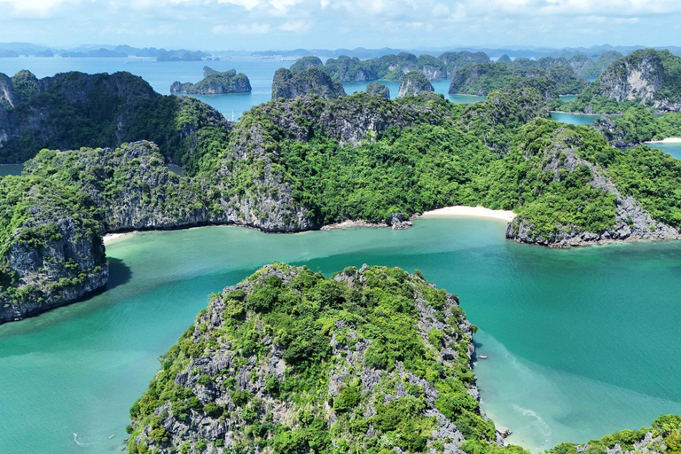 Hanoi: 3-Day Bai Tu Long Bay Cruise & Ninh Binh Excursion