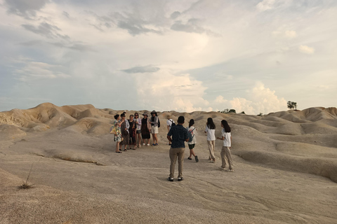 Bintan: Guided Tour of the Bintan Desert and Blue Lake