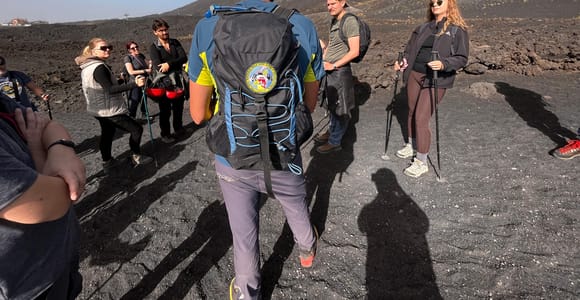 Catania: Abenteuerliche Wanderung am Ätna mit Ausrüstung