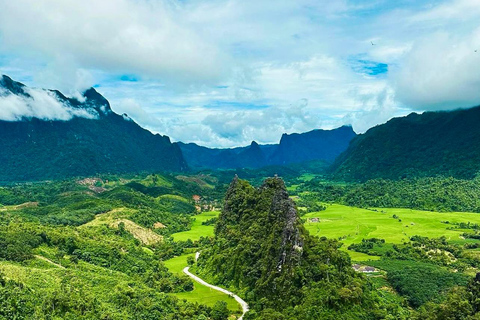 Vang Vieng: Escalada e Balão (Partida de Vientiane)privado 3-5 pessoas