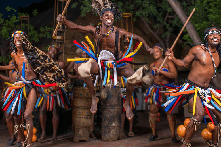 Victoria Falls: Boma Dinner & Drum Show and Fortune Teller