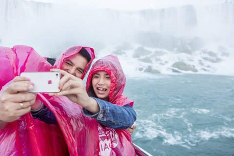 Niagara Falls: Boat Ride and Journey Behind the Falls Tour