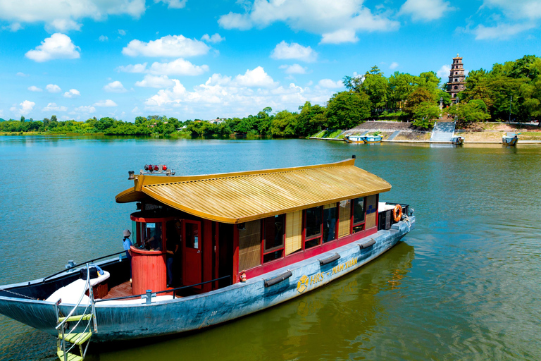 Hue After Dark: A Night of Flavors, Music & River Lights Private Transfer + Dinner