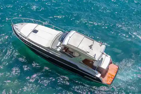 Capri tour by luxury motoryacht from Amalfi or Maiori