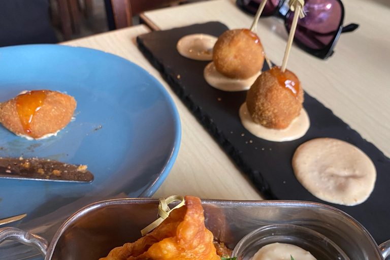 Lisbon: Echoes of Africa Walking Tour with Tastings