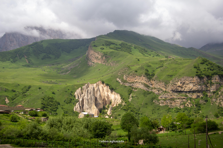 Prywatna wędrówka przez Magic Valley do wodospadów Laza